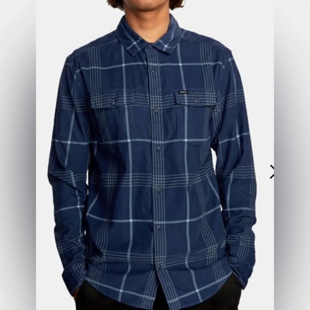 RVCA Corduroy Button Up Shirt size Small